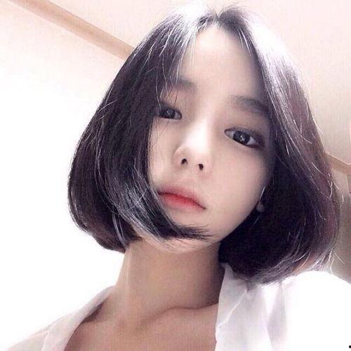 网红吃瓜短发图片大全,时尚潮流的短发女神大盘点